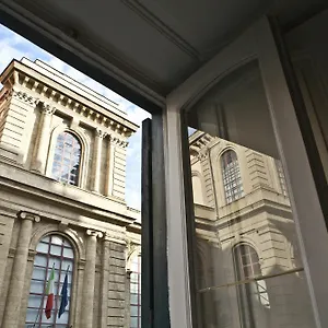 https://locanda-dellarte-naples.hotels-amalfi.com