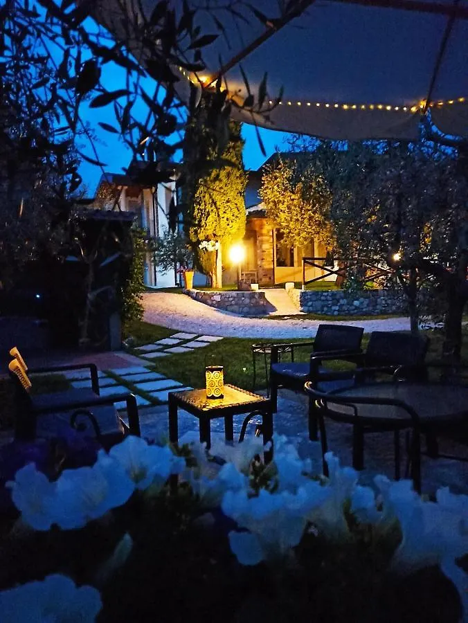 Frühstückspension Le Zampolle B & B Colà Italien