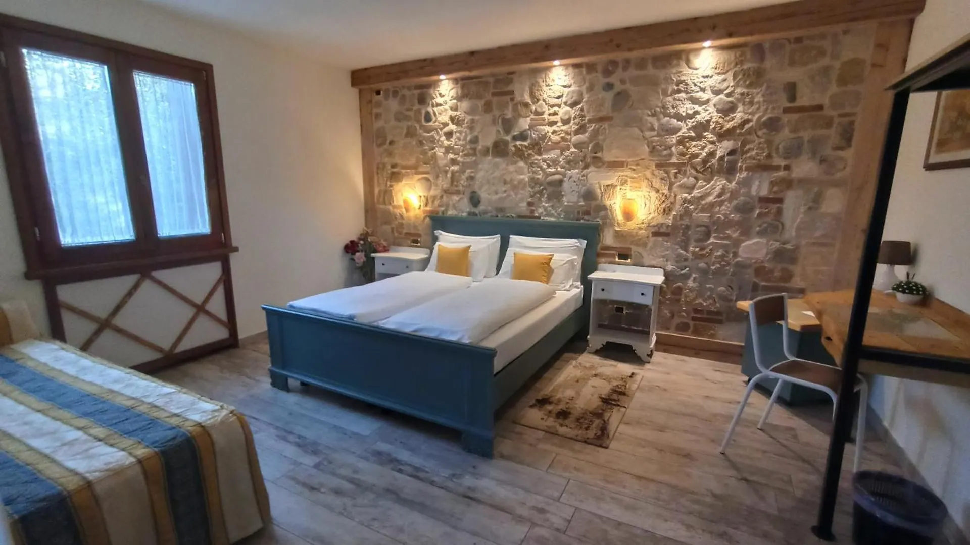 Le Zampolle B & B Colà Italien
